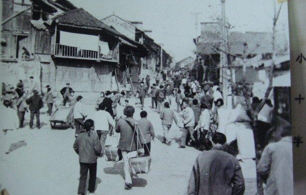 圖1：銅仁主城區(qū)舊景。銅仁日?qǐng)?bào)社資料圖片.jpg